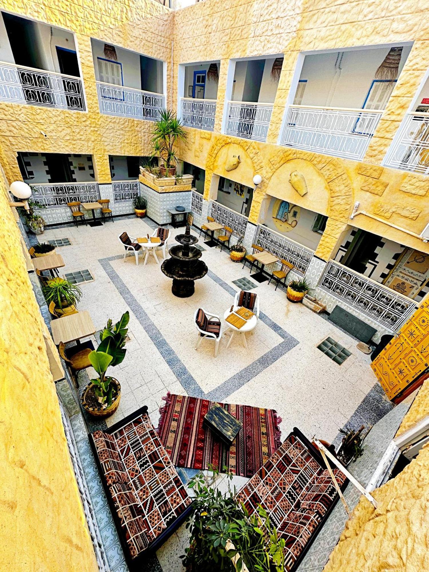 Hotel Paris Сус Екстер'єр фото