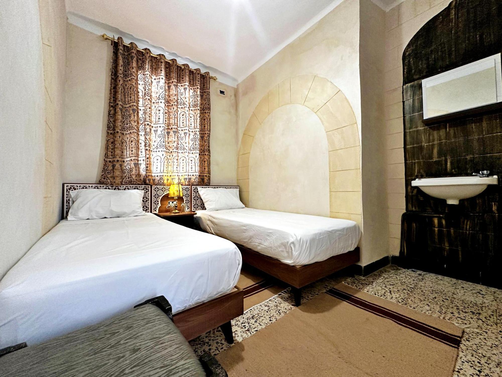 Hotel Paris Сус Екстер'єр фото