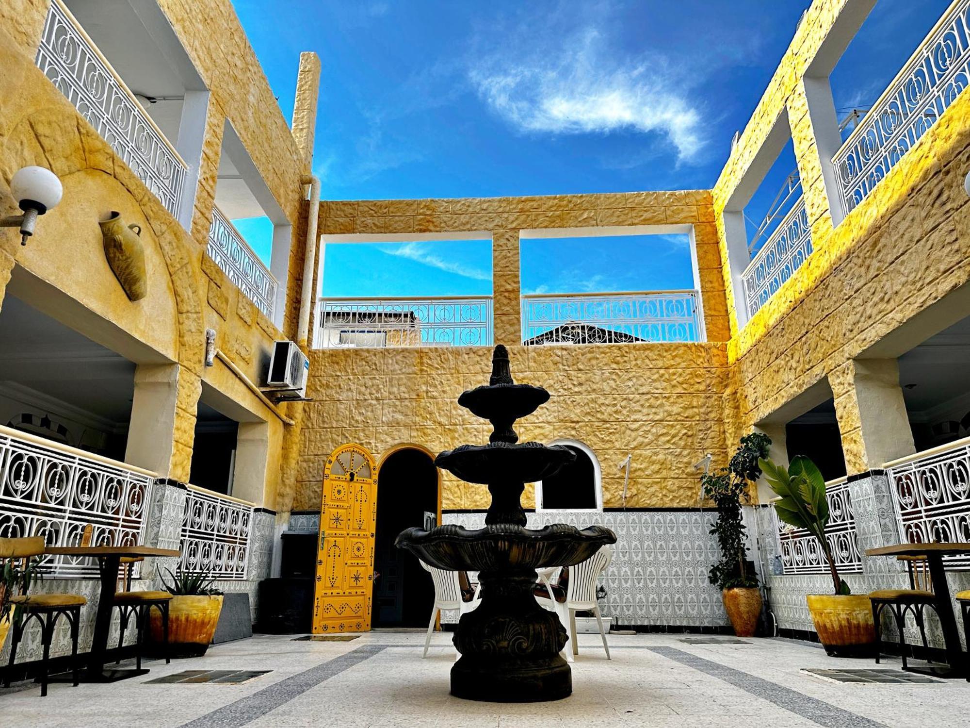 Hotel Paris Сус Екстер'єр фото